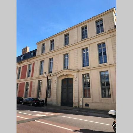 L'Indépendance Appartamento Versailles Esterno foto